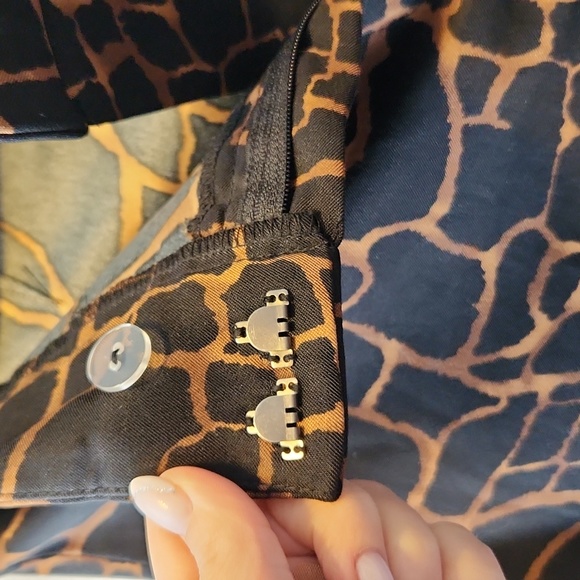 Giraffe print pants - Picture 4 of 6